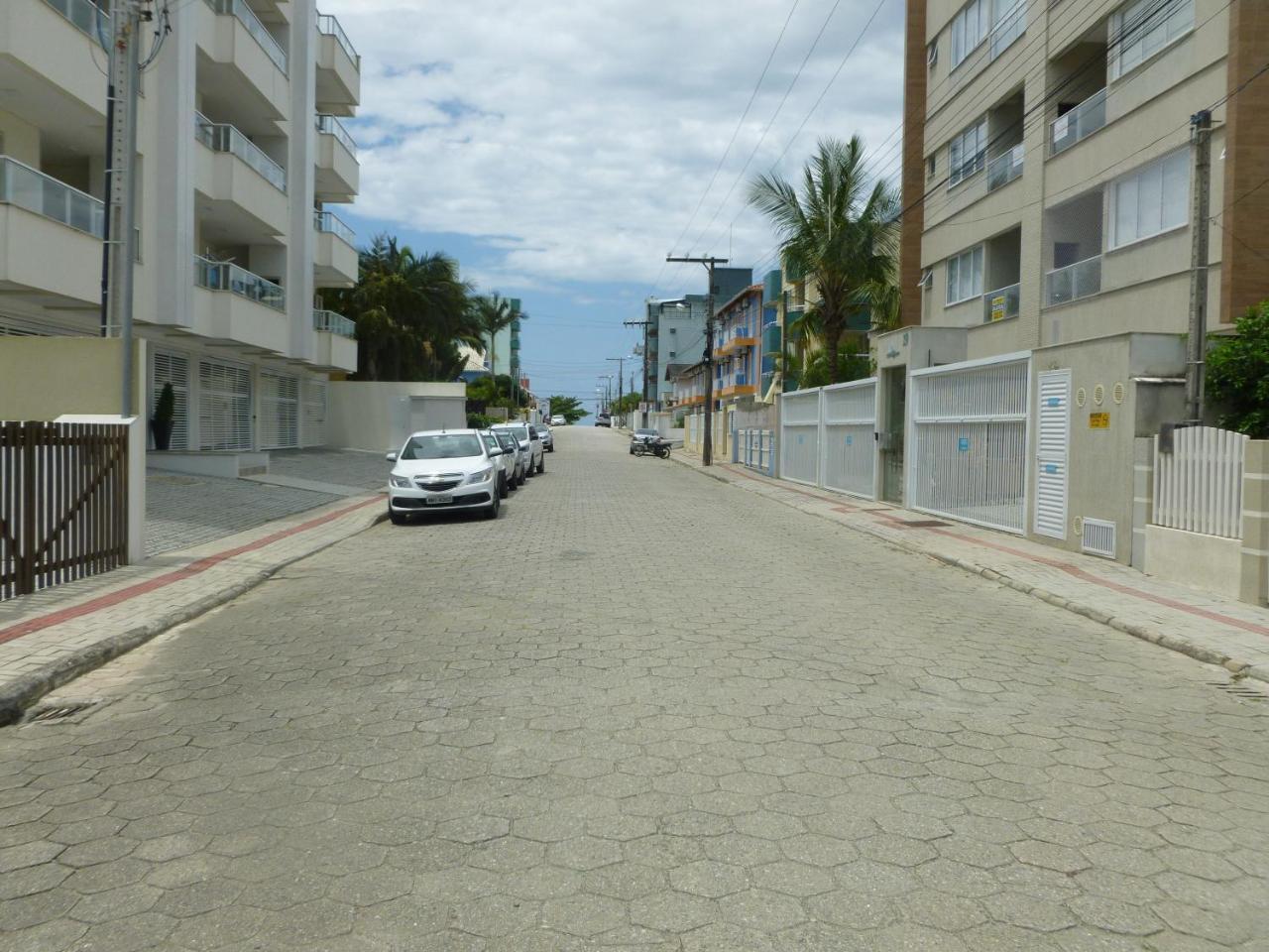 Apartamentos Bombinhas - 140 Metros Da Praia Luaran gambar